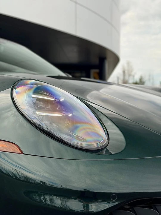 2026 Porsche 992 Carrera - Image 3 of 11