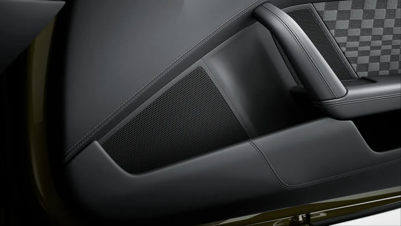 2026 Porsche 911 - Image 11 of 21