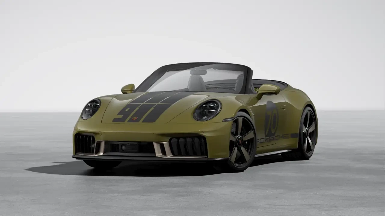 2026 Porsche 911 - Image 8 of 31