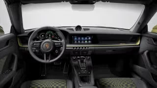 2026 Porsche 911 - Image 25 of 31