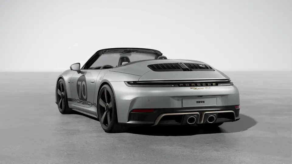 2026 Porsche 911 - Image 23 of 30