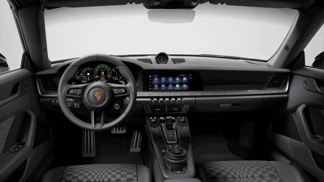 2026 Porsche 911 - Image 28 of 30