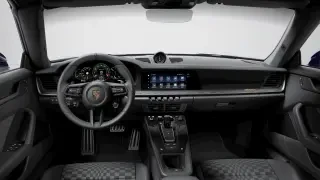 2026 Porsche 911 - Image 29 of 30