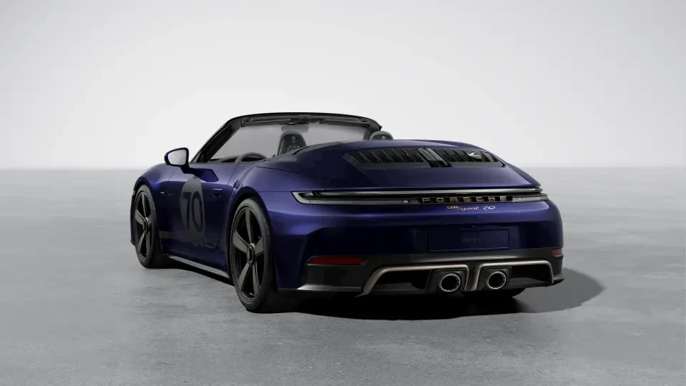 2026 Porsche 911 - Image 23 of 30