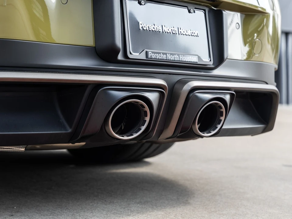 2026 Porsche 911 - Image 21 of 31
