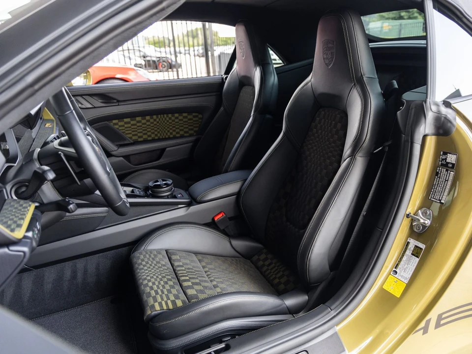 2026 Porsche 911 - Image 5 of 31