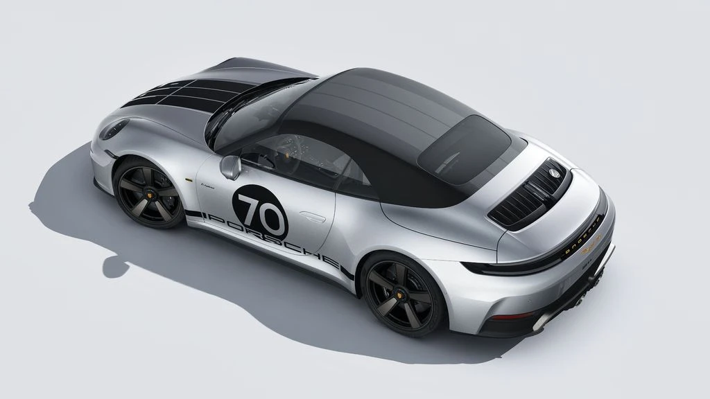 2026 Porsche 911 - Image 6 of 6