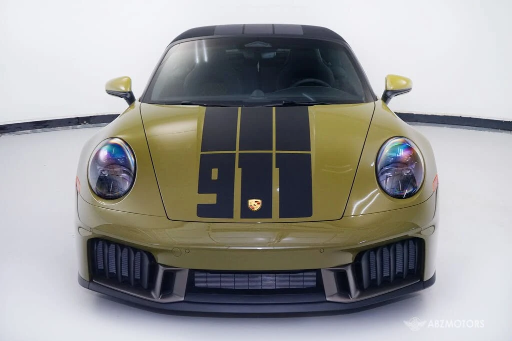 2026 Porsche 911 - Image 3 of 31