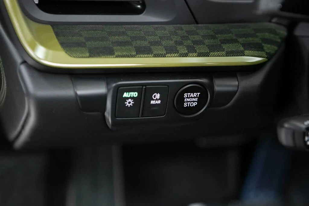 2026 Porsche 911 - Image 26 of 31