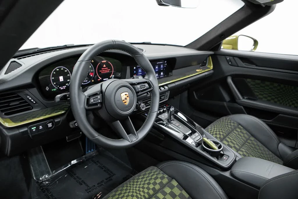 2026 Porsche 911 - Image 4 of 31