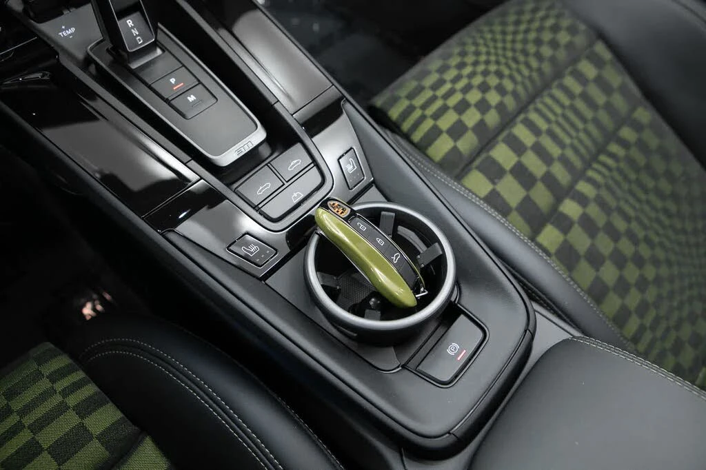 2026 Porsche 911 - Image 30 of 31