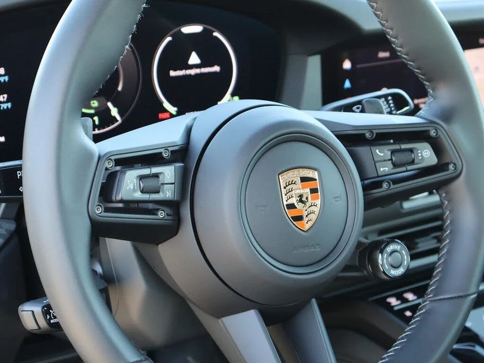 2026 Porsche 992 Carrera GTS - Image 24 of 31