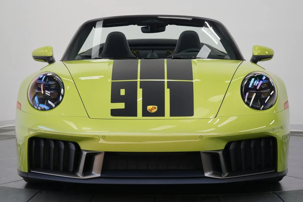 2026 Porsche 911 - Image 4 of 31
