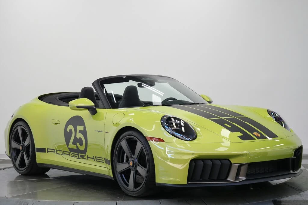2026 Porsche 911 - Image 3 of 31