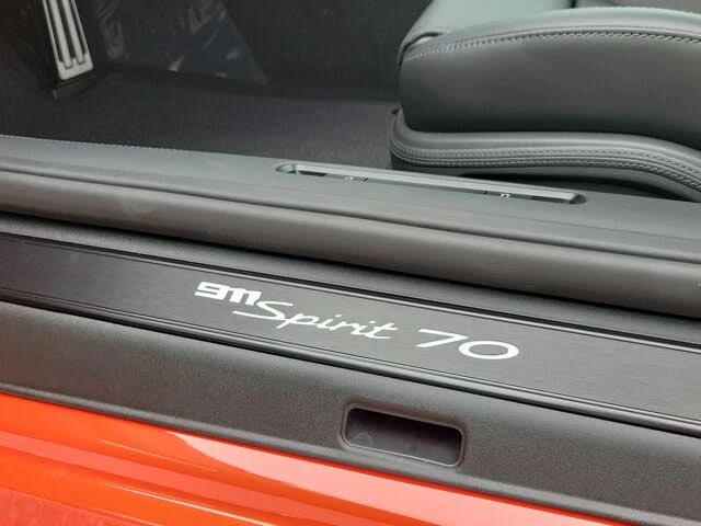 2026 Porsche 911 - Image 26 of 31