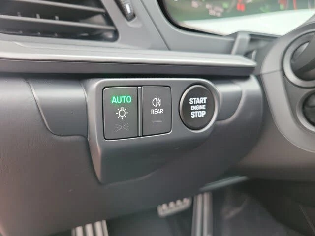 2026 Porsche 911 - Image 27 of 31