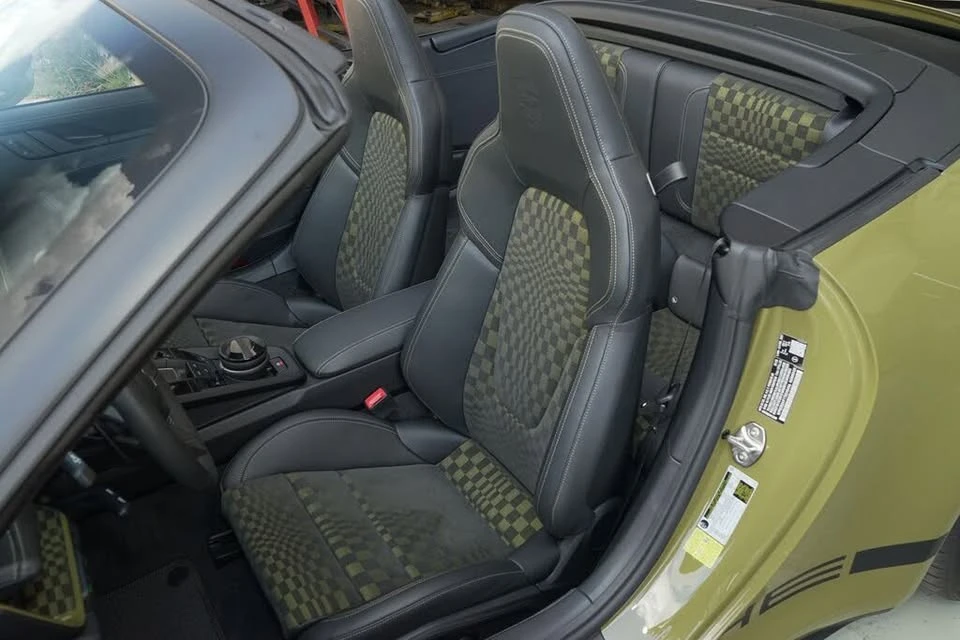 2026 Porsche 911 - Image 11 of 20