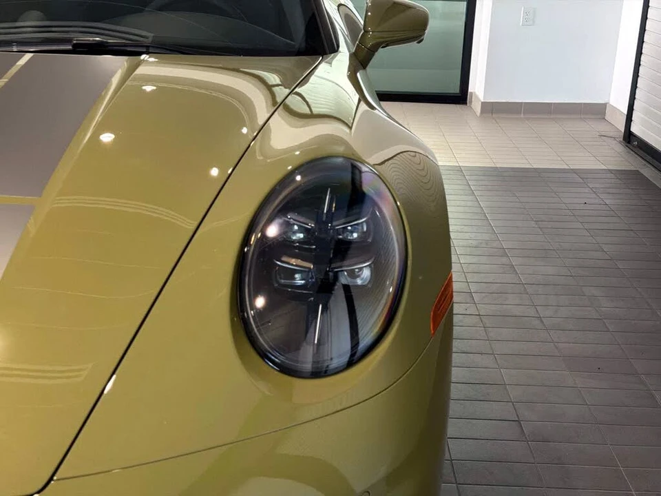 2026 Porsche 911 - Image 10 of 23