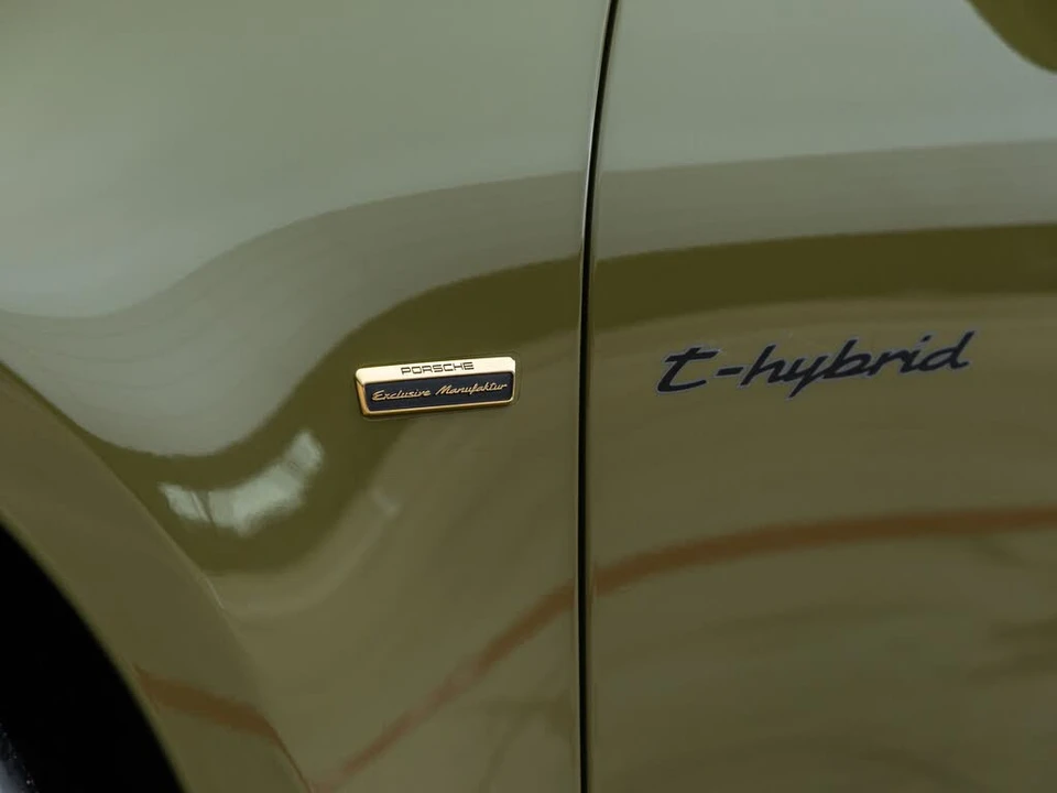 2026 Porsche 911 - Image 20 of 31