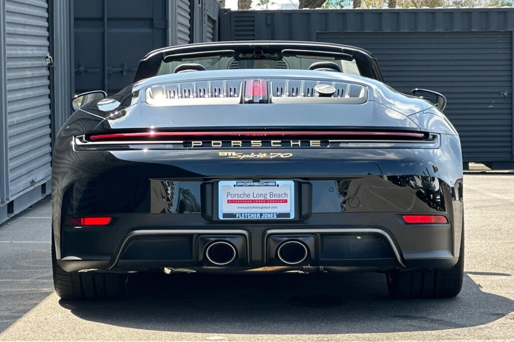 2026 Porsche 911 - Image 7 of 28