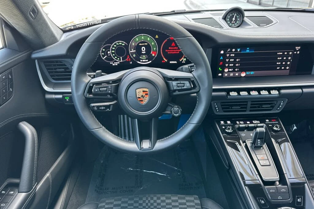 2026 Porsche 911 - Image 15 of 28