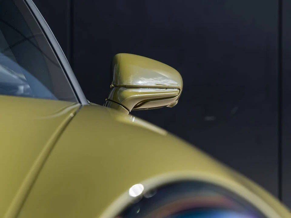 2026 Porsche 911 - Image 29 of 31
