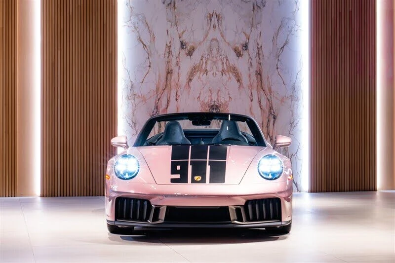 2026 Porsche 911 - Image 3 of 31
