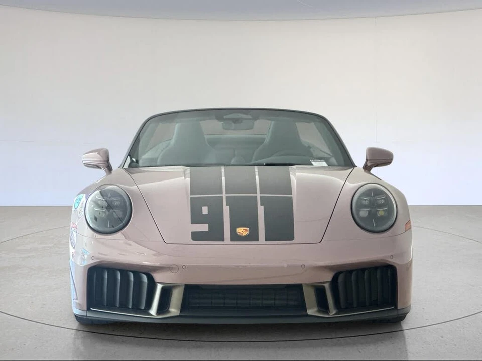 2026 Porsche 911 - Image 11 of 26