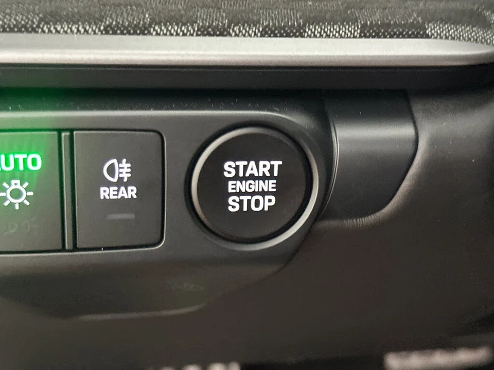 2026 Porsche 911 - Image 20 of 26
