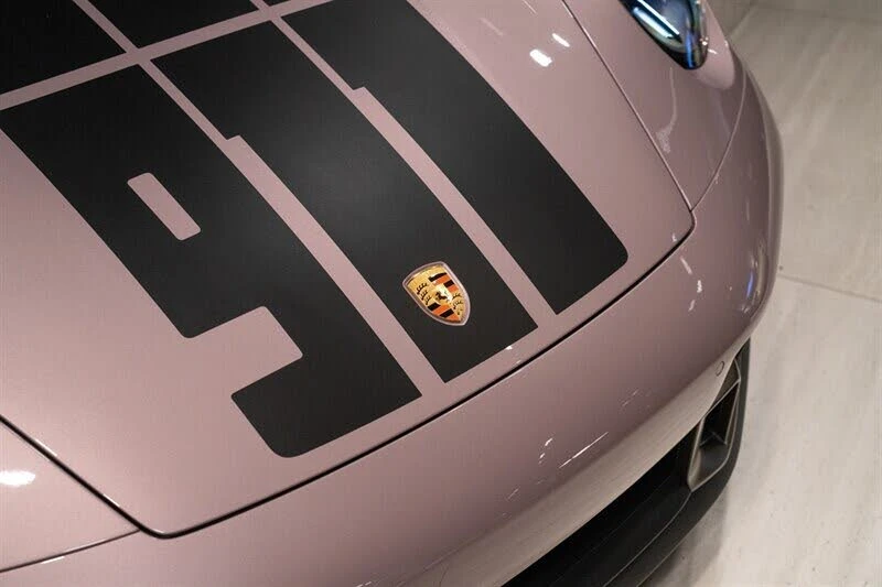 2026 Porsche 911 - Image 9 of 31