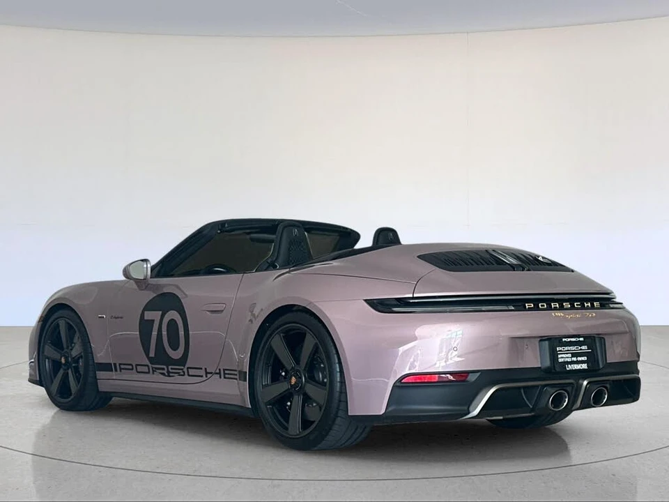 2026 Porsche 911 - Image 3 of 26