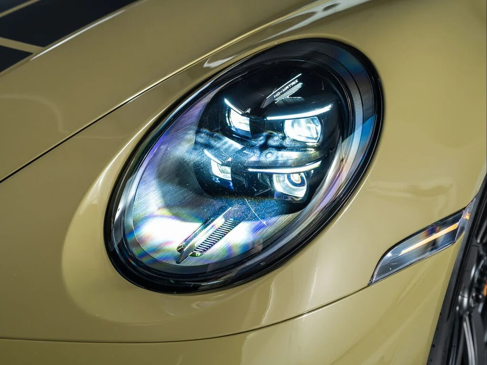 2026 Porsche 911 - Image 20 of 31