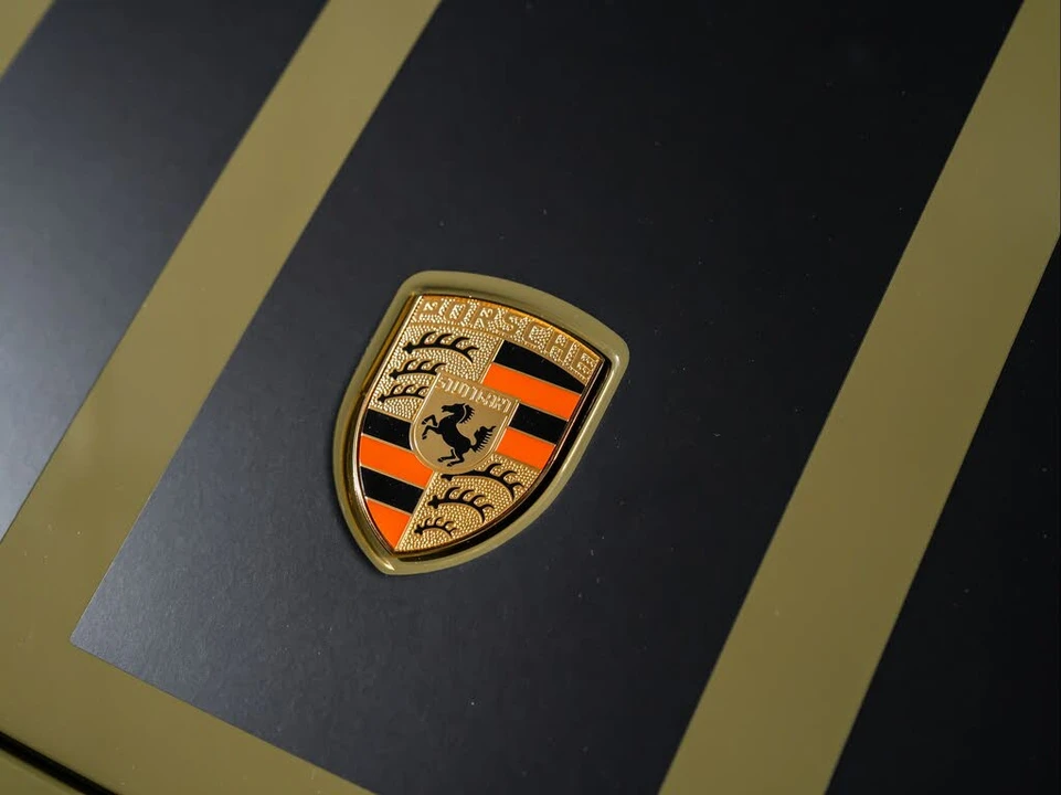 2026 Porsche 911 - Image 21 of 31