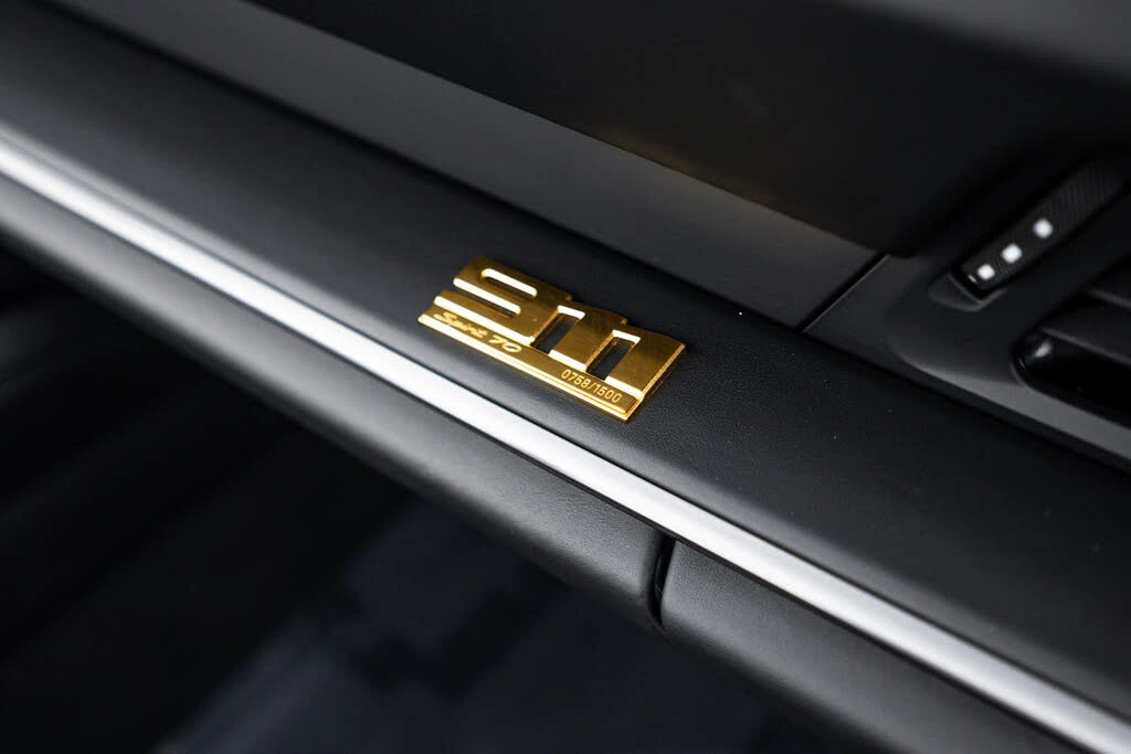 2026 Porsche 911 - Image 14 of 31
