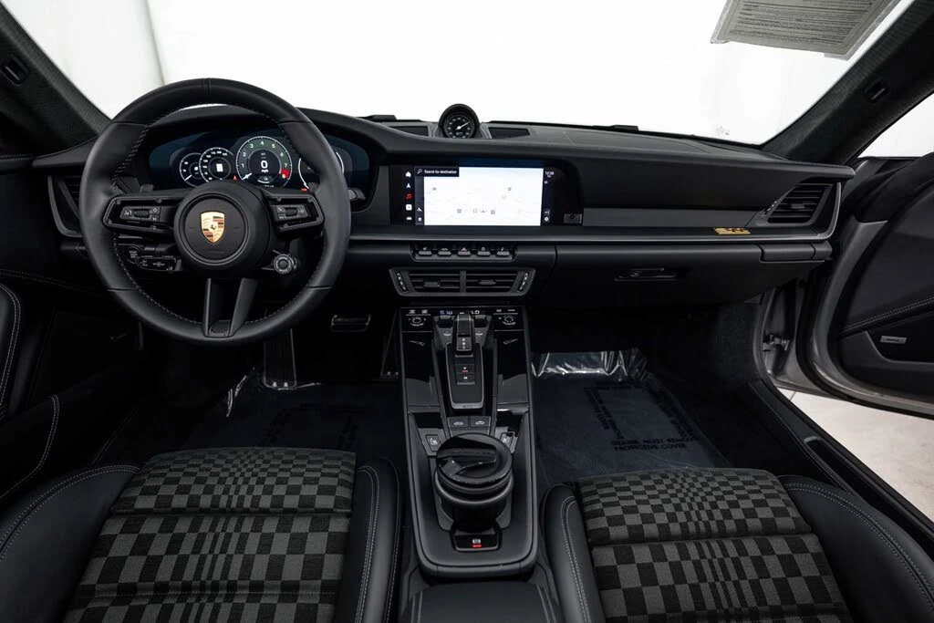 2026 Porsche 911 - Image 12 of 31