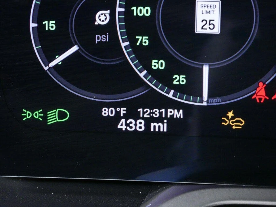 2026 Porsche 911 - Image 13 of 31