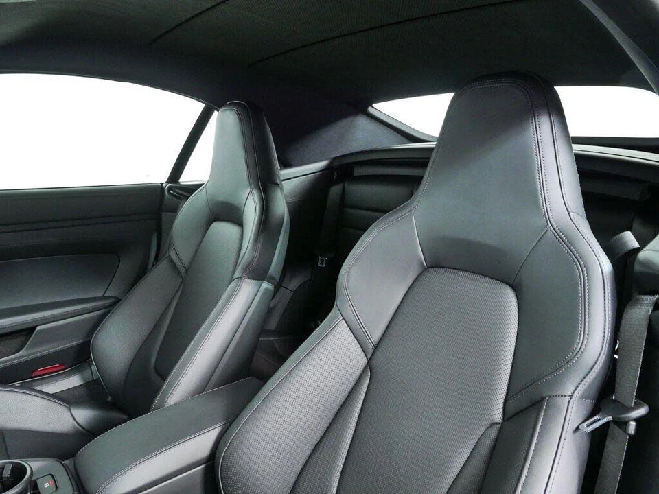 2026 Porsche 911 - Image 5 of 31