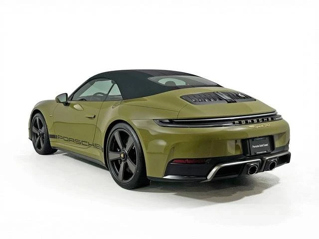 2026 Porsche 911 - Image 3 of 4
