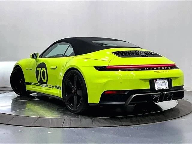 2026 Porsche 911 - Image 3 of 4