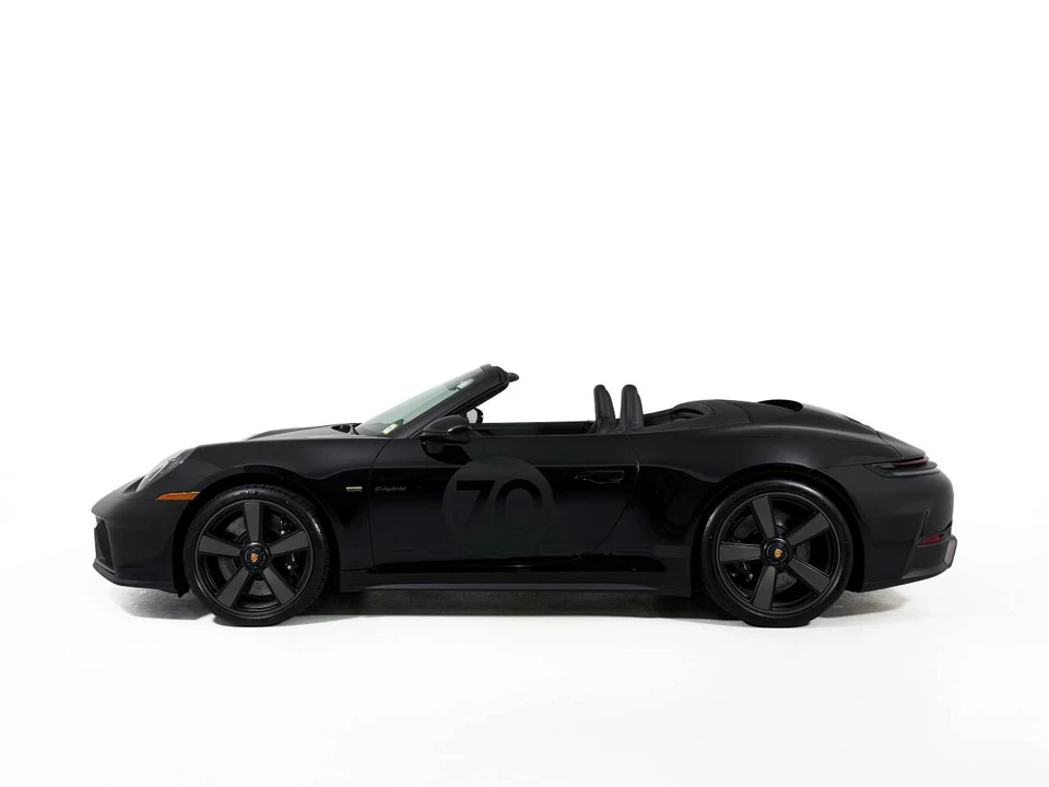 2026 Porsche 992 Carrera - Image 2 of 5