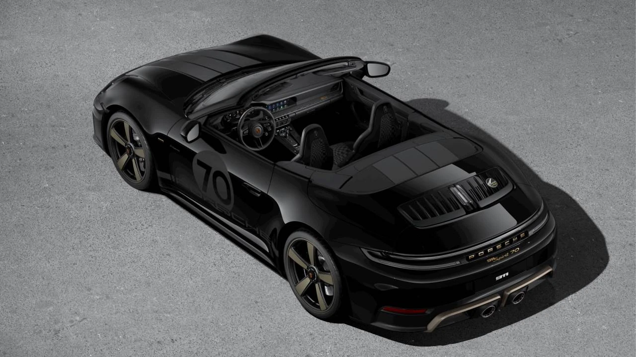 2026 Porsche 911 - Image 4 of 10