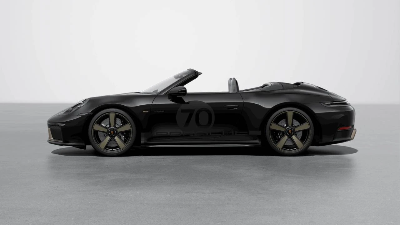 2026 Porsche 911 - Image 2 of 10