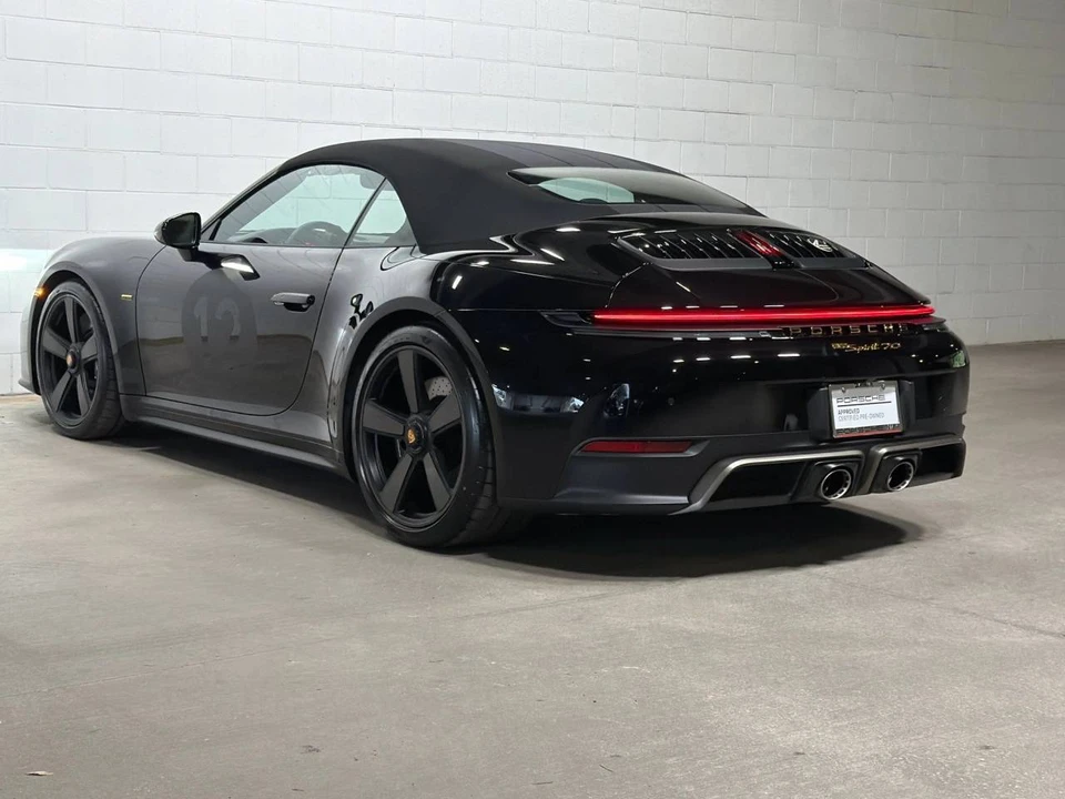 2026 Porsche 911 - Image 3 of 5