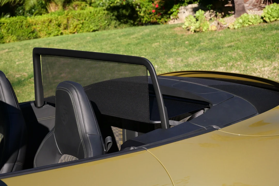2026 Porsche 911 - Image 21 of 31
