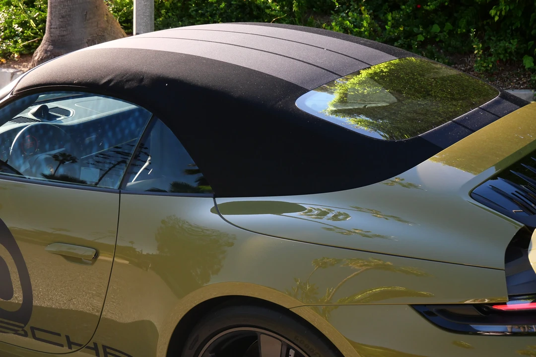 2026 Porsche 911 - Image 19 of 31