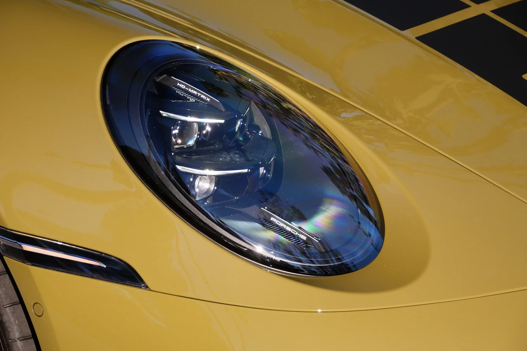 2026 Porsche 911 - Image 26 of 31