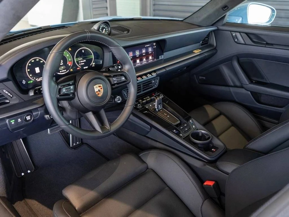 2026 Porsche 992 Carrera - Image 5 of 5