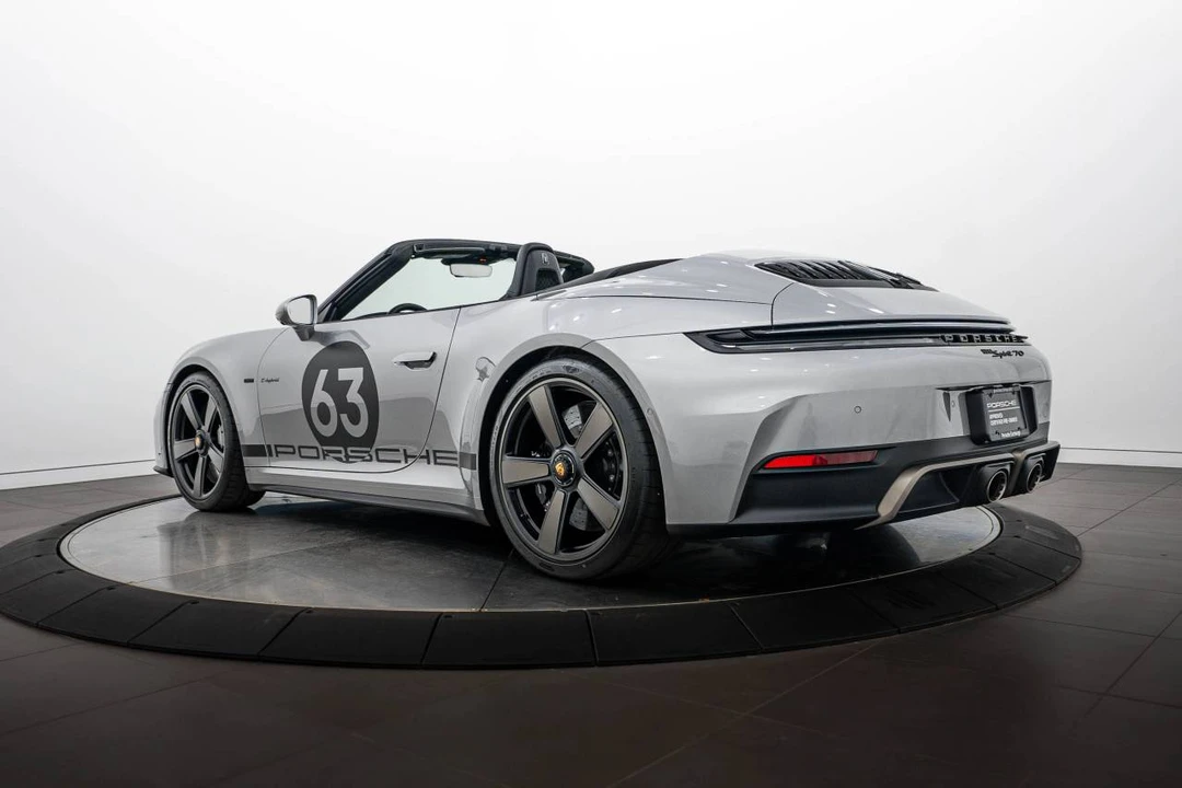 2026 Porsche 992 Carrera - Image 3 of 4