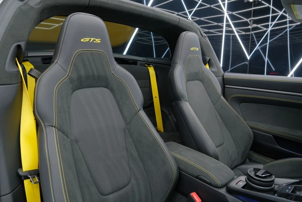 2026 Porsche 992 Targa 4 GTS - Image 15 of 31