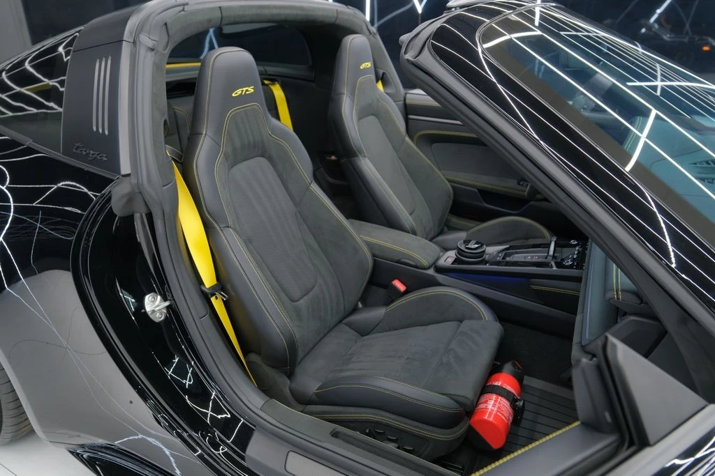 2026 Porsche 992 Targa 4 GTS - Image 16 of 31